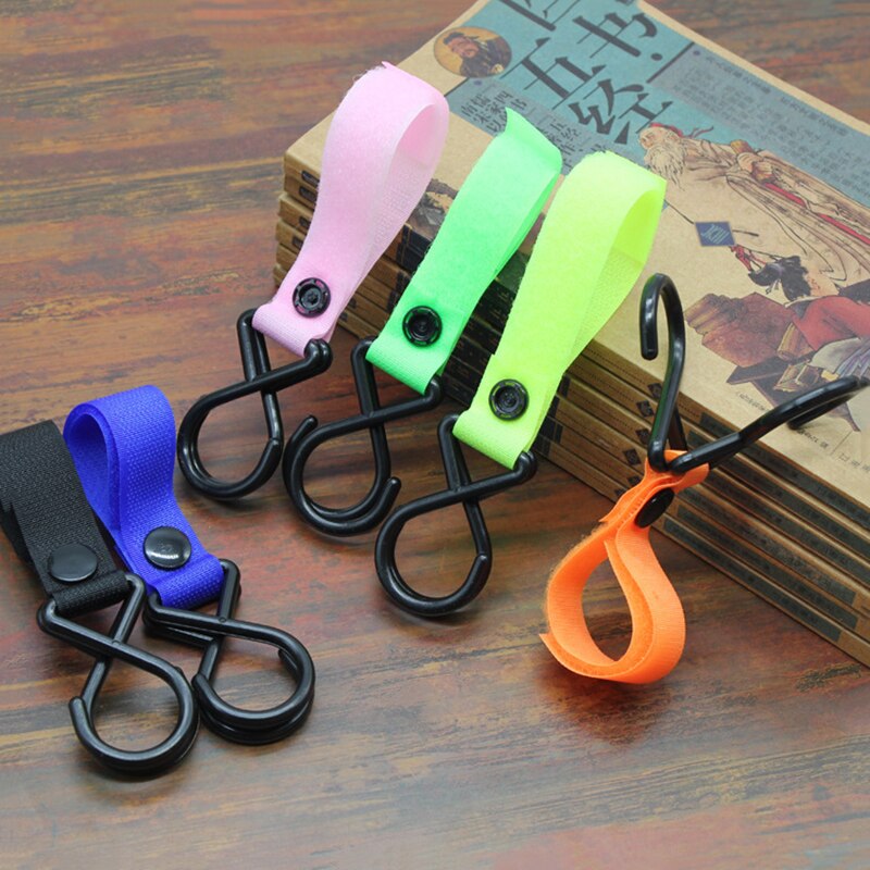 2 Pieces Baby Stroller Hook Snap Baby Toy Strap Pram Pushchair Multi Purpose Hanging Clips Wheelchair Car Seat Rotating Hooks