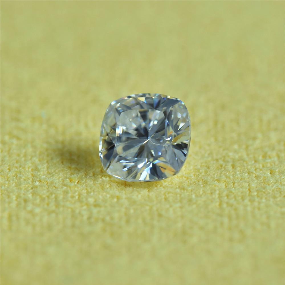 4.0x4.0mm Kussen Cut Loose Moissanite Stenen met super witte kleur VVS duidelijkheid