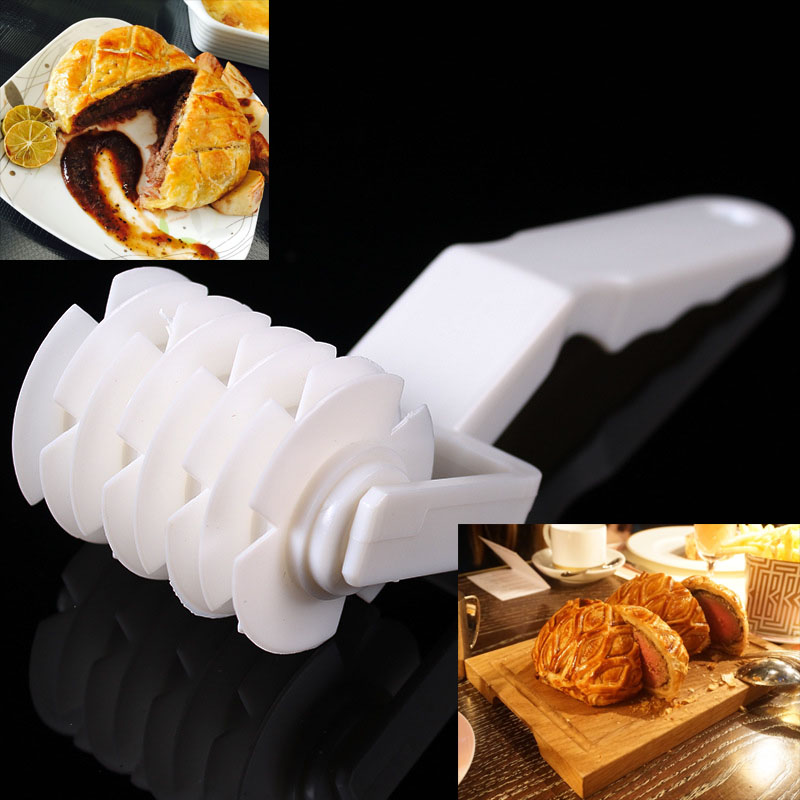 Pie Pizza Cutter Pastry Bakeware Embossing Dough Roller Lattice Roller Cutter Baking Tools Plastic Lattice Meringue Pie Cutter