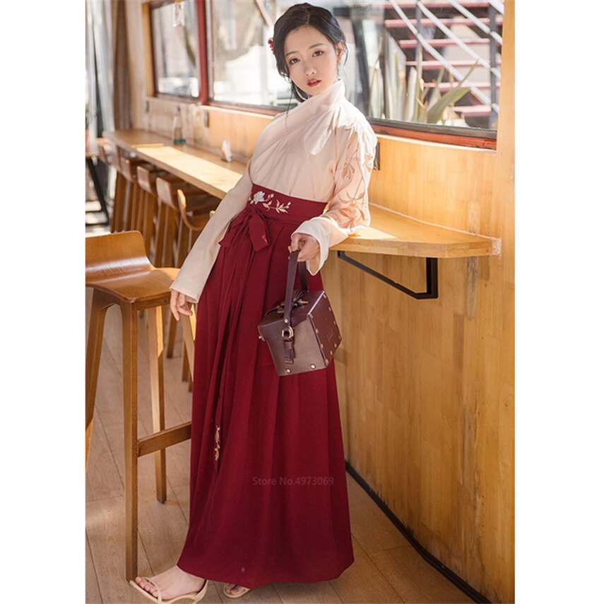 Kimono Vrouwen Vintage Japanse Stijl Yukata Haori Sakura Meisje Borduurwerk Top Rokken Pak Haori Kawaii Meisjes Lange Gewaad Vestidos