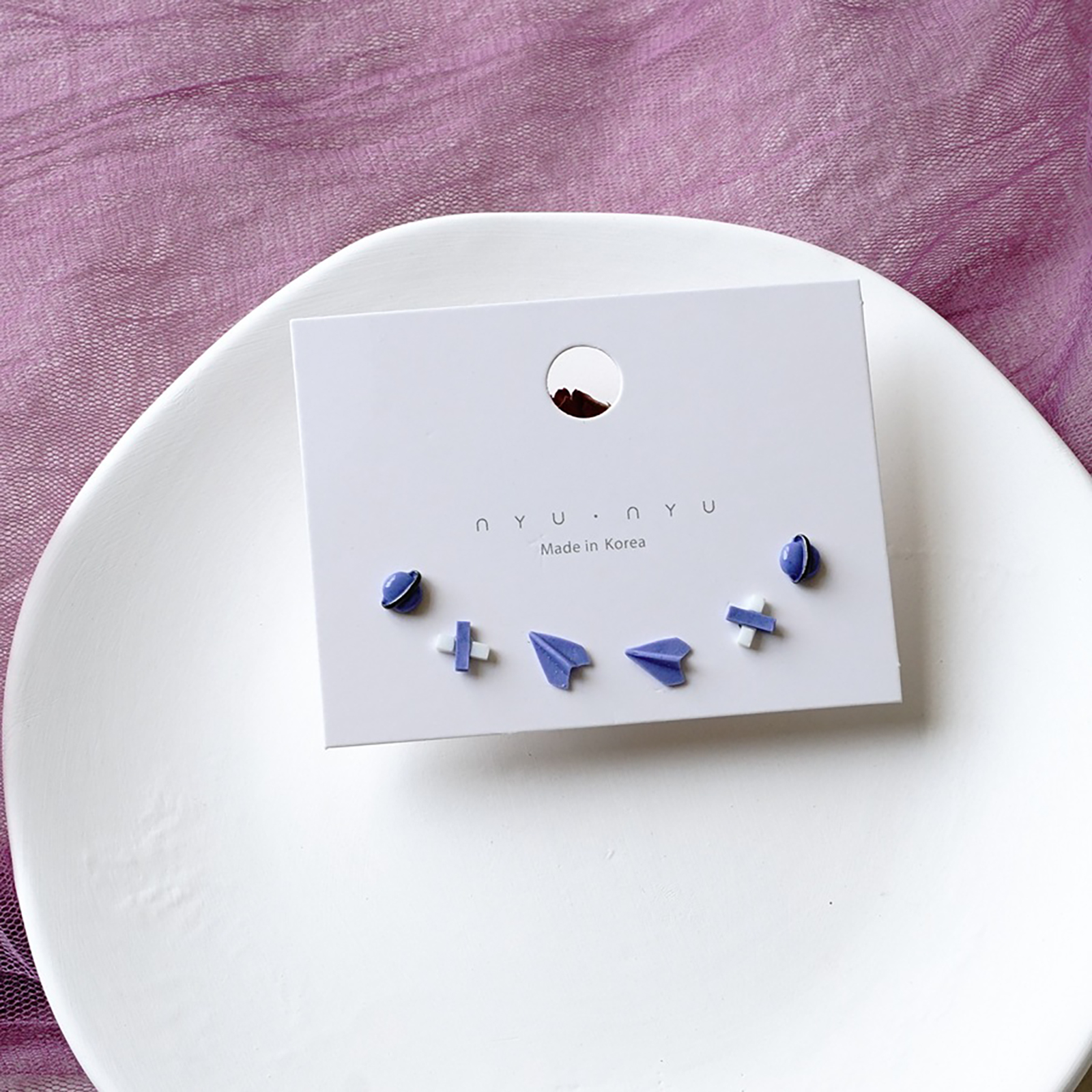 Juego de pendientes de cerámica para mujer y niña, aretes redondos de varios colores con forma de flor, estrella, avión, universo y Planeta, joyería para la oreja, 3 pares: Color oro puro