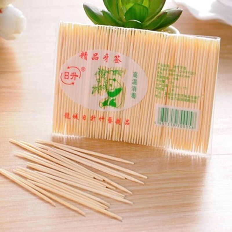 200PCS/Bag Bamboo Toothpick Bamboo Sticks Products Round Wooden Toothpicks Naturally Decomposable Eco Friendly Family Tools