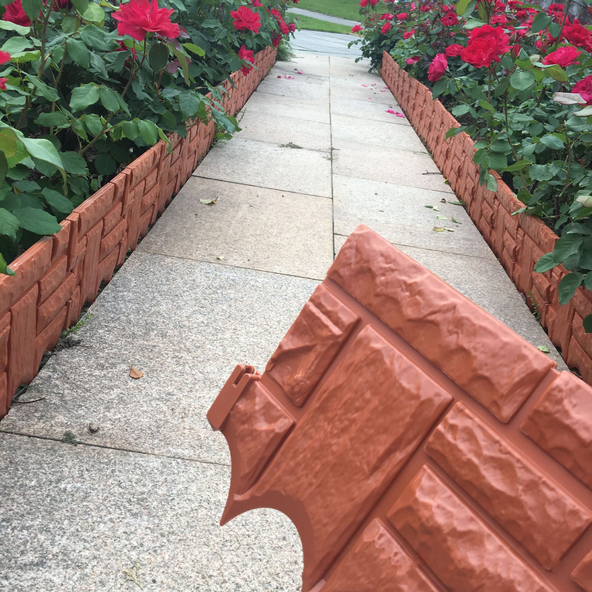 6pcs plastic garden fence simulation plastic garden small fence stitching imitation stone garden fence