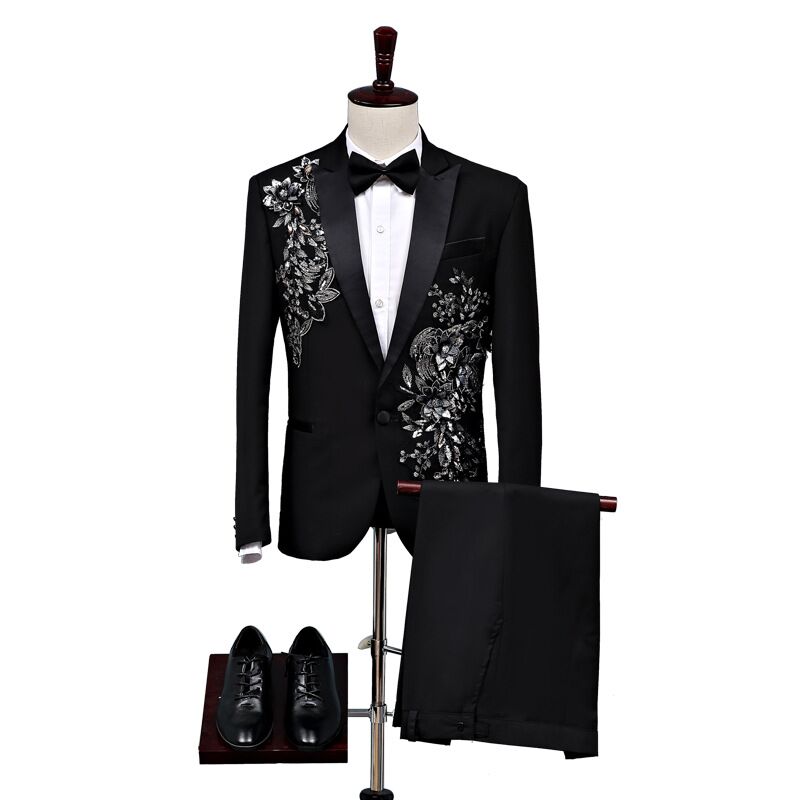 Nova chegada dos homens à moda bordado preto tira floral padrão 2 conjuntos ternos de palco cantor casamento noivo jaqueta calças 2 peças