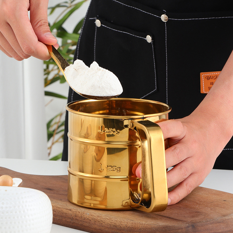 Tamis à farine semi-automatique à mailles fines, avec échelle de mesure, filtre à sucre glacé en acier inoxydable, passoire de tasse, cuisson de cuisine