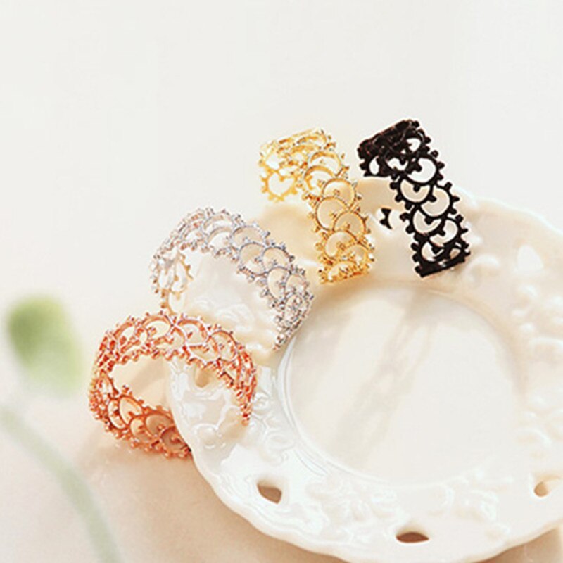 Romantiske hule ornamentringe rosegold / sort / hvid kombination vielsesring bridalringe smykker størrelse justerbar