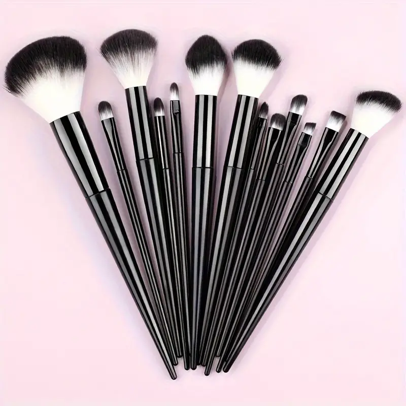 13PCS Makeup Brush Set Soft Fluffy Eye Shadow Foundation Blush Highlighter Concealer Brush Female Beauty Tool Christmas: black