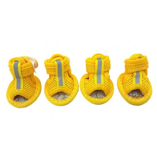 4Pcs gut aussehende Hund Sandalen Gummi Sohle Hund Turnschuhe Einfache Atmungsaktive Hund Mesh Schuhe: YELLOW / 4
