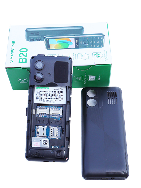 Prezzo basso Telefono cellulare per anziani Tre schede SIM 2.8 "Grande schermo Grande pulsante Batteria grande Radio FM Cellulare anziano economico