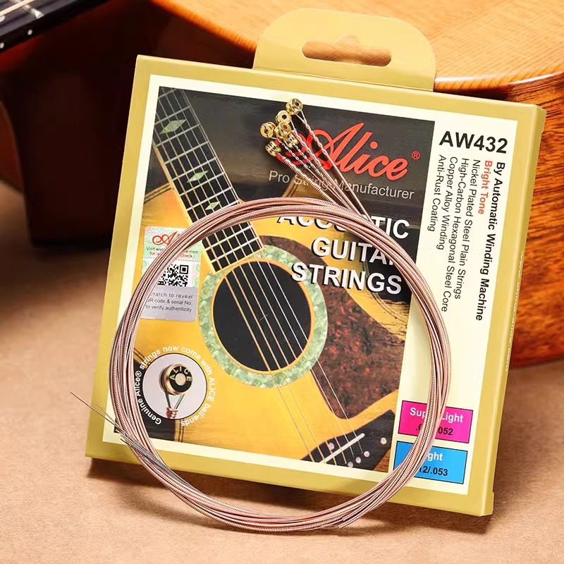 Guitarstrenge akustisk guitarstrenge, komplet sæt guitarstrenge, sæt med  of 6, tilbehør til akustiske guitarinstrumenter