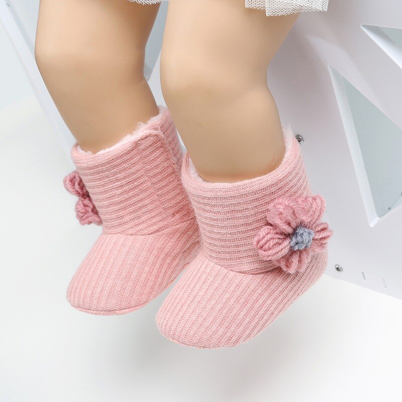 Herfst En Winter Baby Peuter Laarzen Mooie Bloemen Gebreide Garen Vamp Warme Laarzen Baby Peuter Laarzen