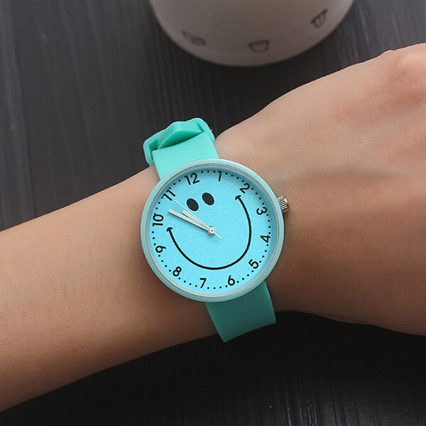 Silicone Polshorloge Vrouwen Horloges Dames Top Quartz Horloge Voor Vrouw Klok Vrouwelijke Uur Relog Montre Femme: green smile