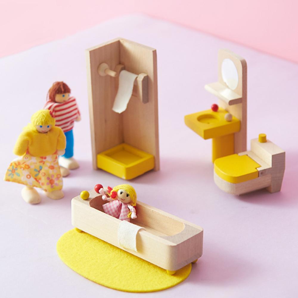 Giocattoli delicati in legno per mobili per case delle bambole Set in miniatura per bambini finta sale giochi accessori educativi per bambini: Bathroom 3 dolls