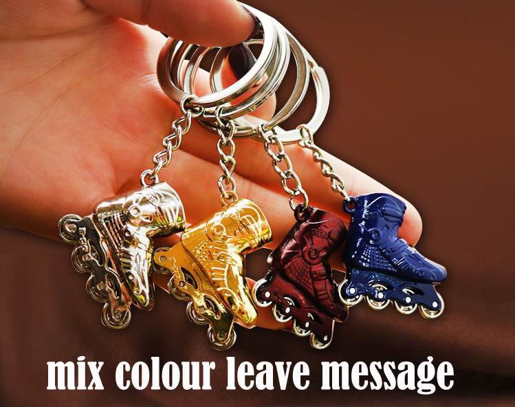 plastic basketball Bag Pendant Mini basketball Keychain men car key rings Sports Souvenir party favor School birthday: Skate shoes