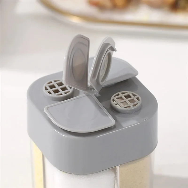 4-in-1 Plastic Transparent Salt Pepper Shaker Spice Dispenser 4 Compartment BBQ Camping Seasoning Jar with Lids for Cooking