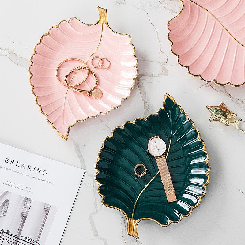 Luxus Keramik Teller Ablage mit Gold Rand Grün Blatt Gold Feder Schmuck machen-hoch Pinsel Lagerung Dekorative Sushi Platte