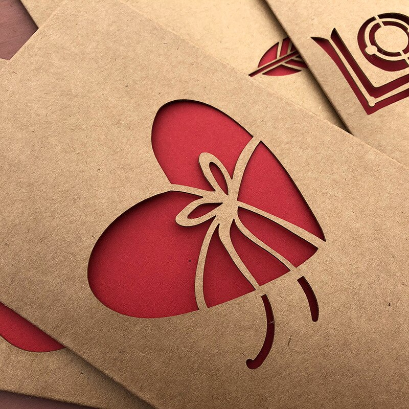 PCS 2 Papel Kraft Retro Tipo Dobrável Cartão Da Flor Do Coração da Festa de Aniversário de Casamento Convites Cartões Em Branco do Presente Do Vintage