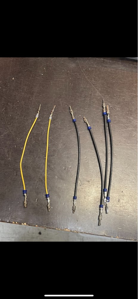 Custom connector and wire