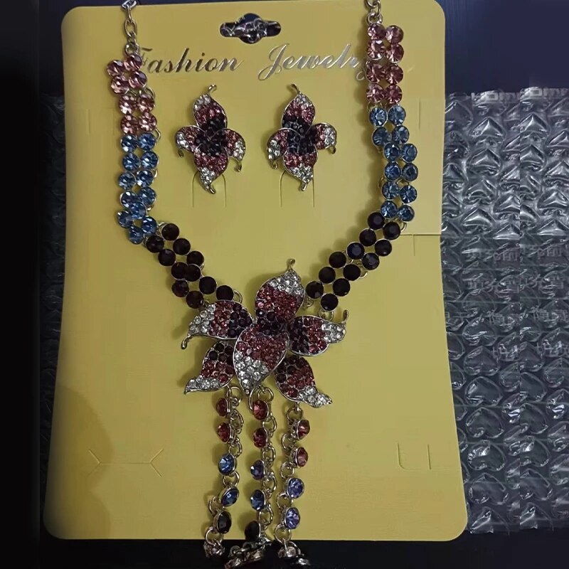 2022 Top Mode Bruiloft Ketting Oorbellen Set Bridal Bloem Luxe Sieraden Set