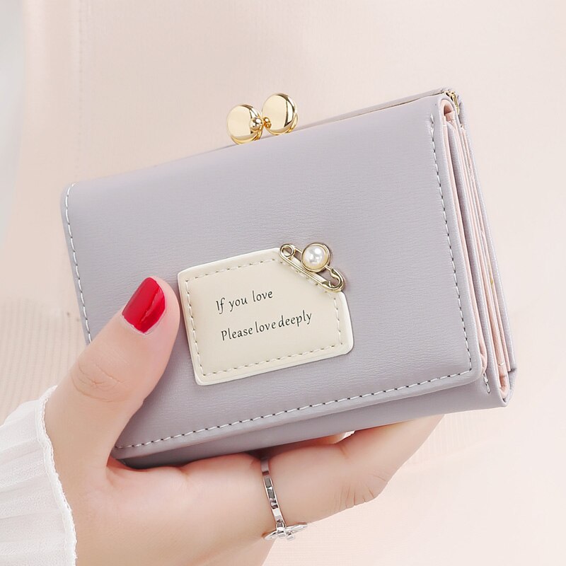 Stad Licht Brand Vrouwen Portefeuilles Vrouwelijke Korte Mode Drievoudige Portemonnee Eenvoudige Student Clutch: Light purple
