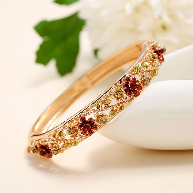 Palácio vintage pulseira feminina pintado à mão delicado abertura oco flor pulseira acessórios