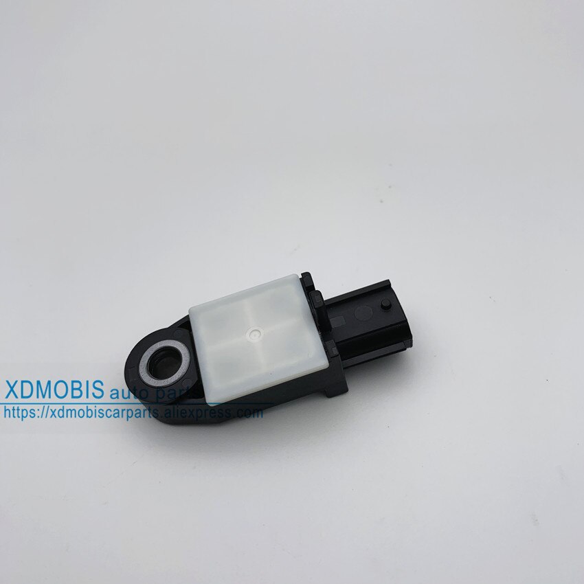 Front collision sensor assembly for hyundai ELANTRA I30 i30 95930-3X100 959303X100