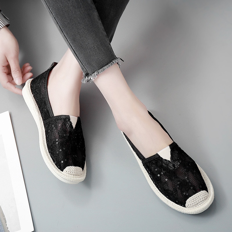 Letnie koronkowe płaskie buty damskie zwykły rybak mieszkania damskie dziurawy oddychająca siatka powietrzna lekkie miękkie cekiny wkładane mokasyny nowe