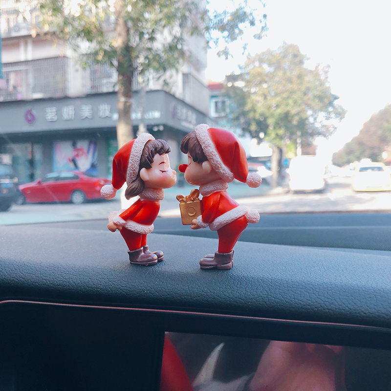 Nette Paar Auto Innen Dekoration Weihnachten Kuss Paar Mond Center Konsole Dekoration Für Auto Mädchen Innen Teile Zubehör