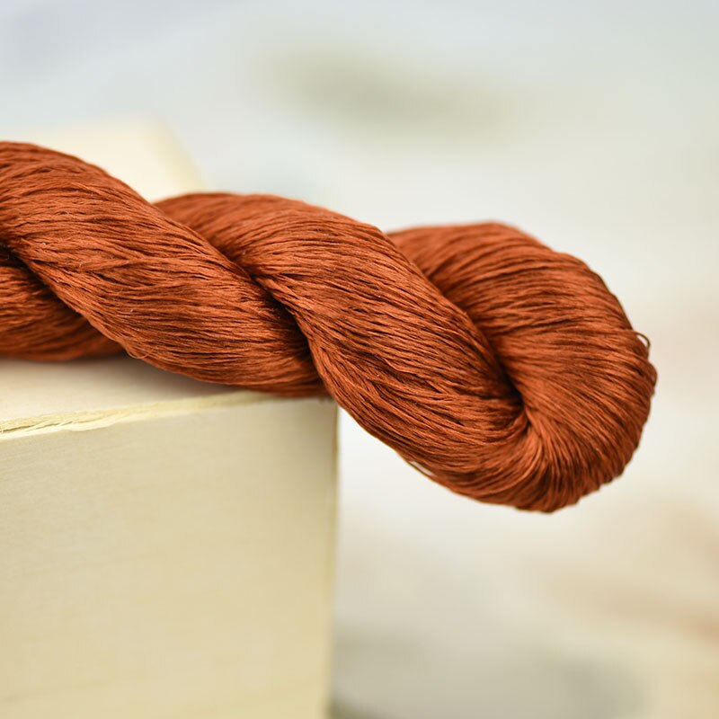 silk embroidery thread / 100% silk thread /hand embroidery embroider cross stitch/ reddish brown/8 gradient colors: 6