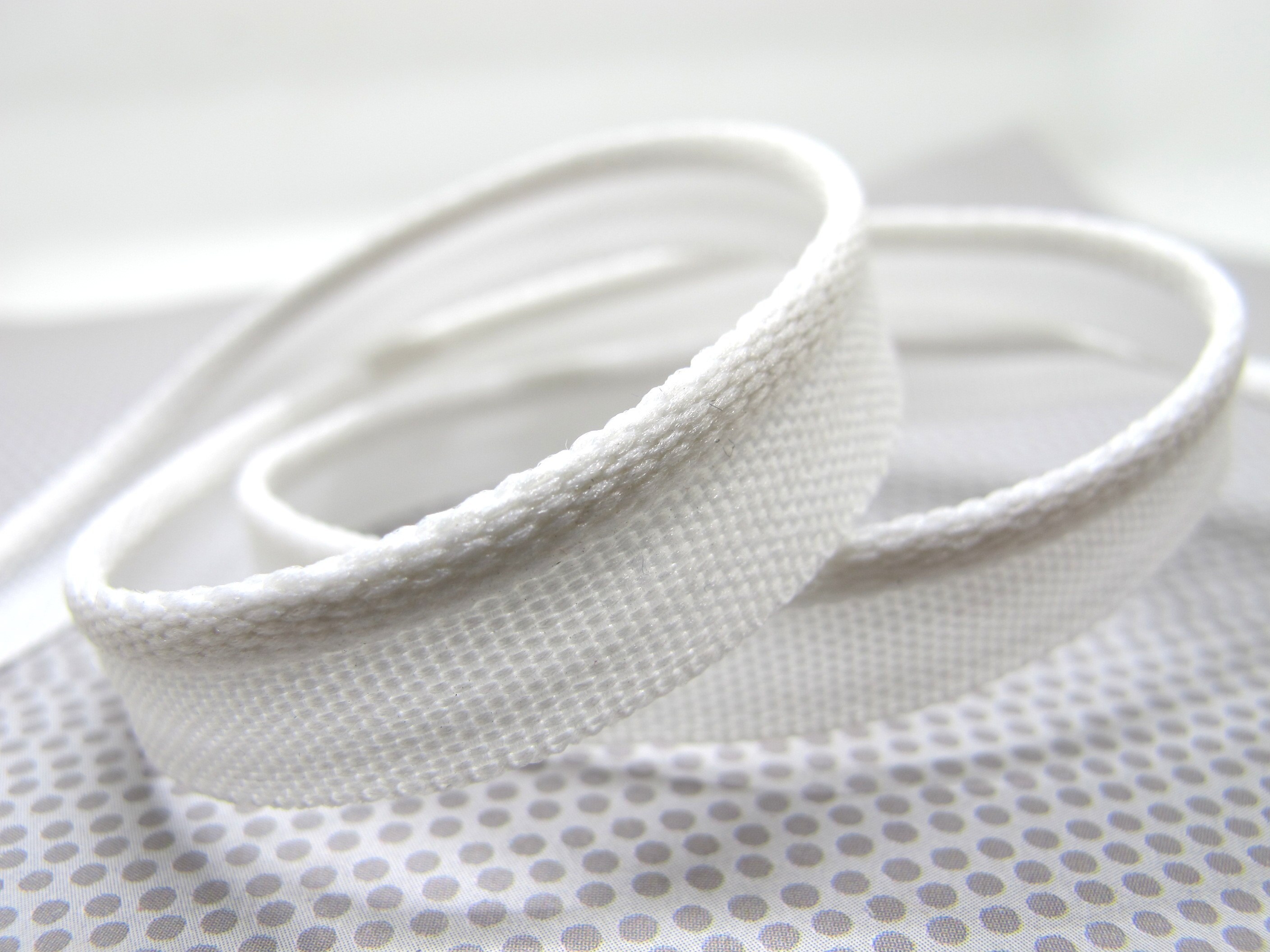 5 Yards 【WHITE】 Twisted Gevlochten Piping Lip Koord Trim | Kussen Kussen Trim | Bekleding Rand Trim Naaibenodigdheden: LC67 - 10MM