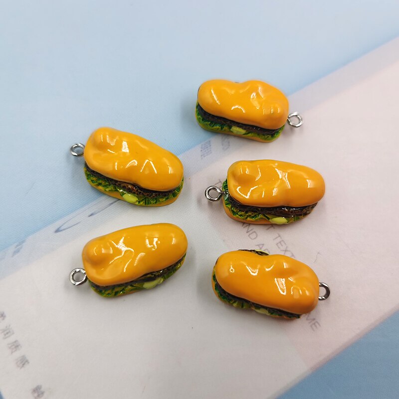 10 stk sød mini harpiks hamburger sandwich charms vedhæng patch til diy øreringe nøgleringe smykker gør  p111: Med hulkant