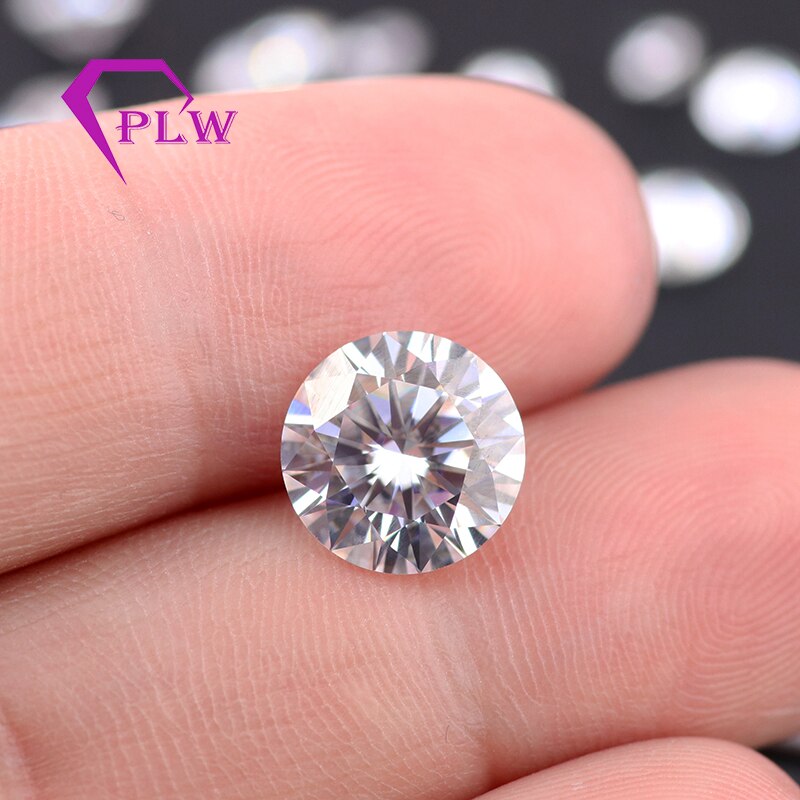 brilliant 5.5mm IJ color 0.6ct factory price excellent cut round diamond loose moissanite hearts and arrows for necklace