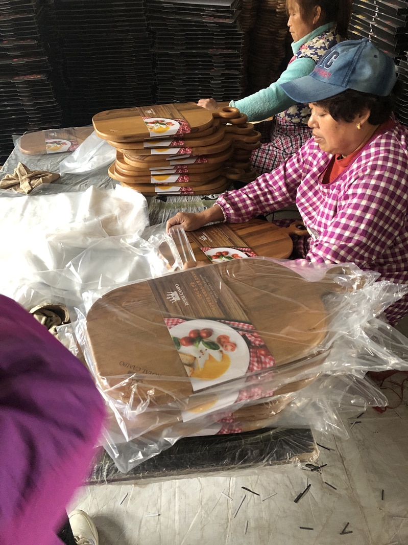 Factory customization Camphor board，Wood chopping board，Cutting board wooden cutting boards for the kitchen