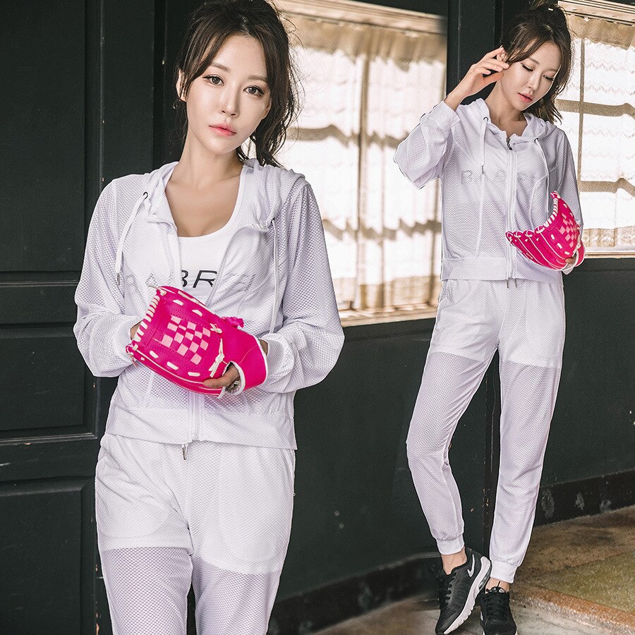 lady suit summer fitness suit outdoor running suit fast dry hooded shirt three-piece set