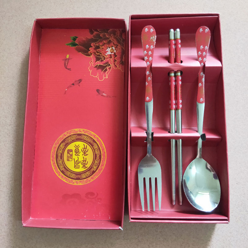 Service bestik sæt inkluderer ske gaffel spisepind flot mønster rustfrit stål rejse middag sæt 3 stk / sæt køkken tilbehør: Rød