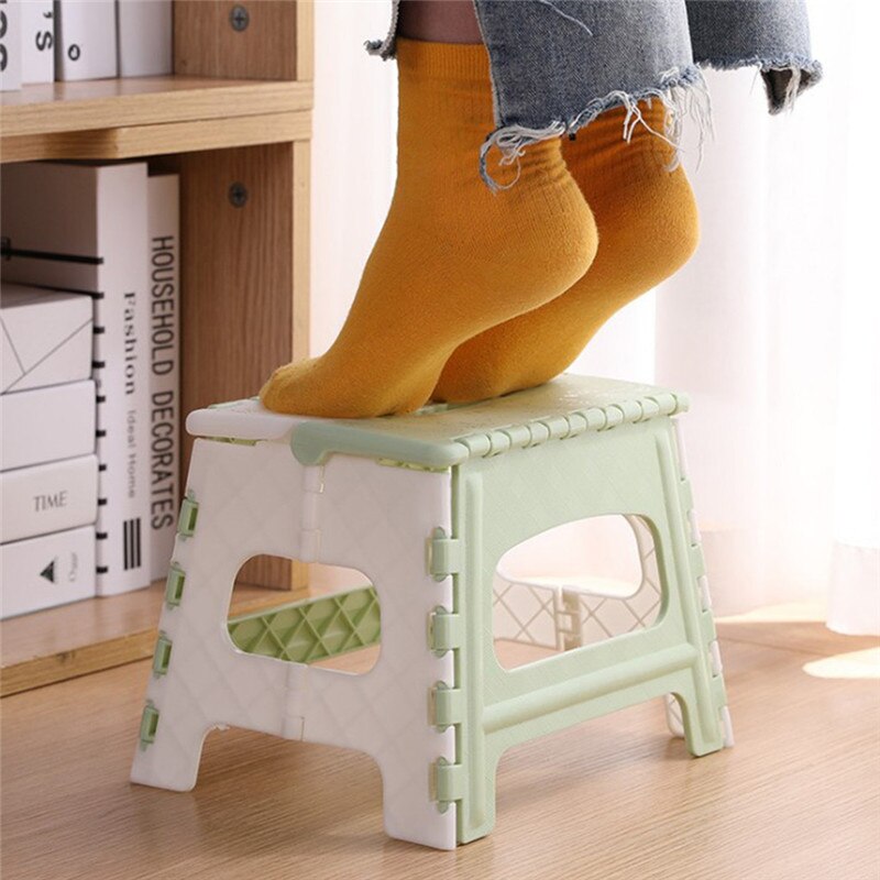 Escalera plegable multifunción de plástico para el hogar y tren, almacenamiento al aire libre, taburete plegable para acampar para niños