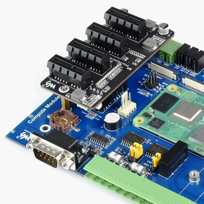 PCIe Expansion Card 1 to 4 Gen 2 Expansion 4-Way PCIe Gen 2 CM4 for Raspberry Pi Driver-Free Plug Play