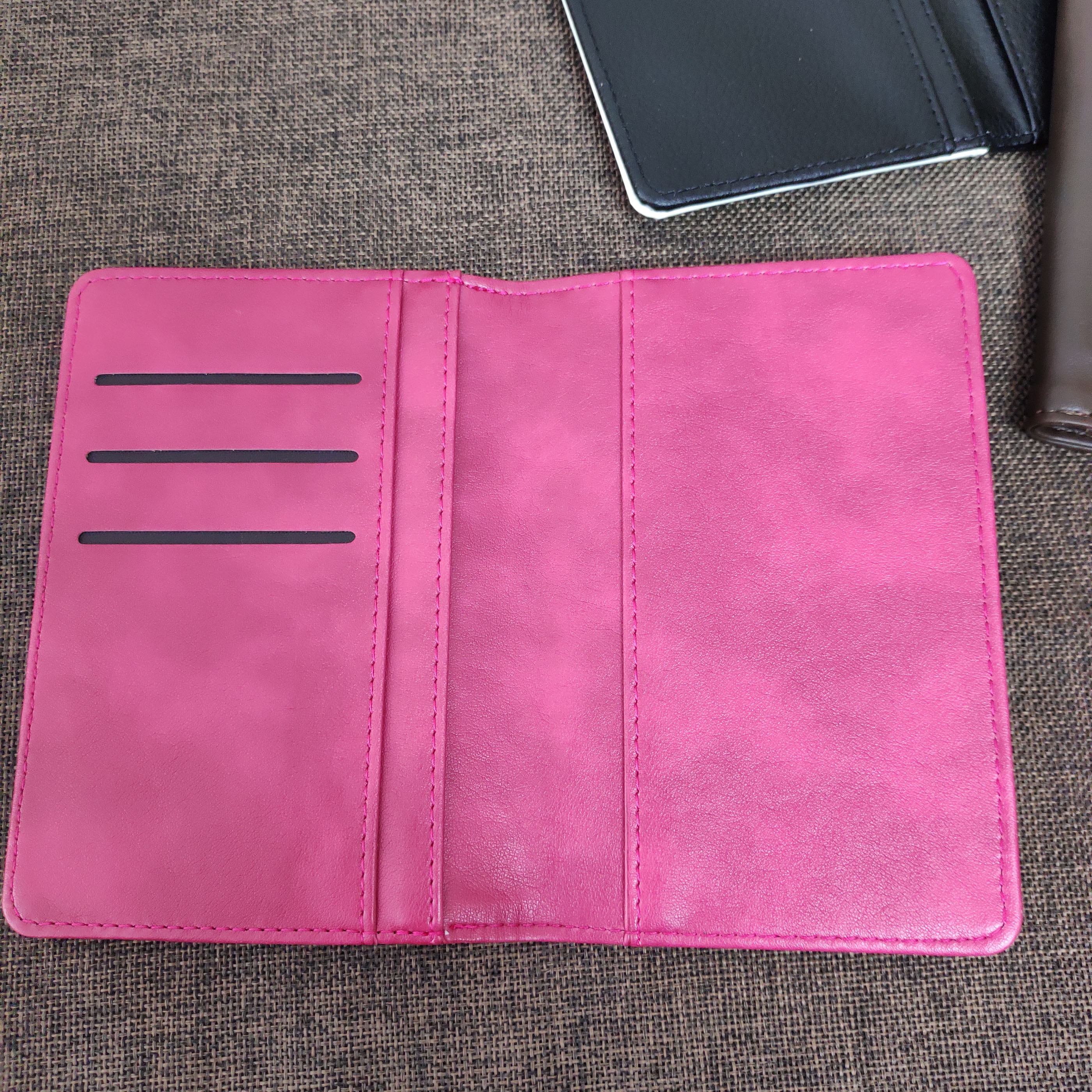 Bruine Leren Paspoort Houder BLW112_BR - by LYDIAN Bruine Leren Paspoort Houder BLW112_BR - by LYDIAN