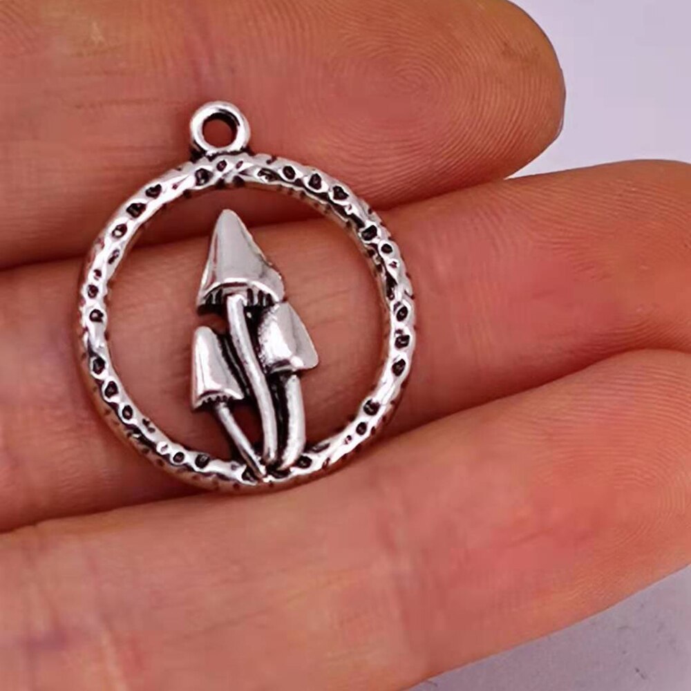 5 uds lindo tres setas bosque colgante encanto joyería de setas fantasía elfos encantos de hadas bosque para DIY mujeres hombre Accesorios: Chapado en cobre envejecido