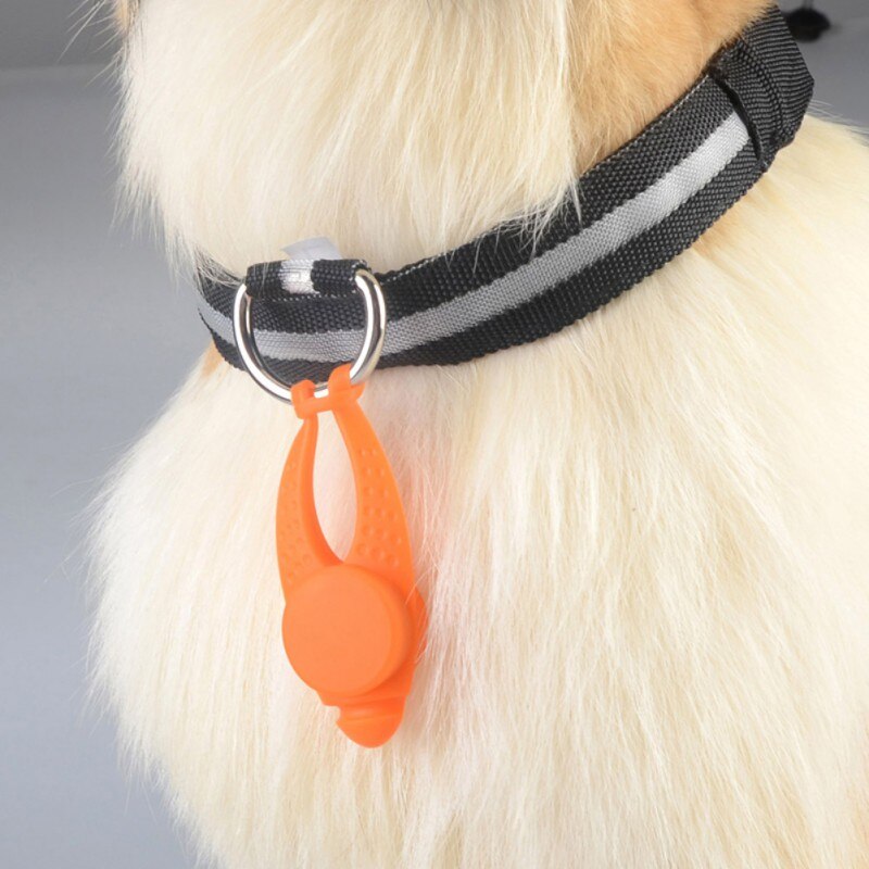 Pets LED Pendant Safety Flashing Glow Light LED Collar Pendant Necklace For Dog Puppy Pet Outdoor Leads Button Battery