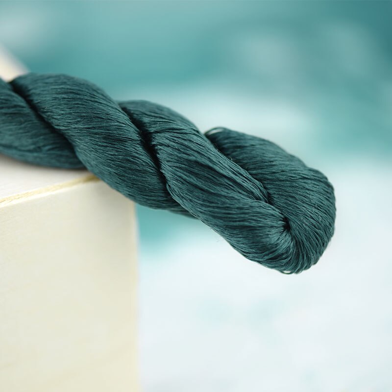silk embroidery thread / 100% silk thread /hand embroidery embroider cross stitch/mineral green/7 gradient color: 4
