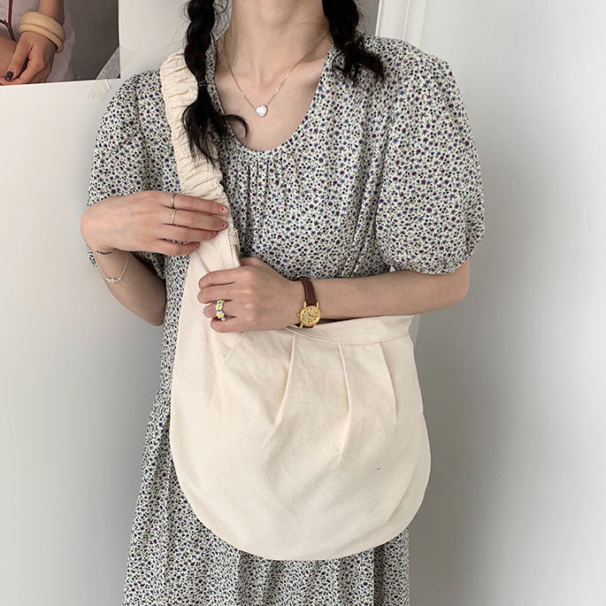 Segeltuch-schultertaschen für damen, studentinnen, crossbody-taschen, lässig, geräumig, schlicht, einfarbig, plissiert, stylisch, harajuku-schick: 7910 weiße