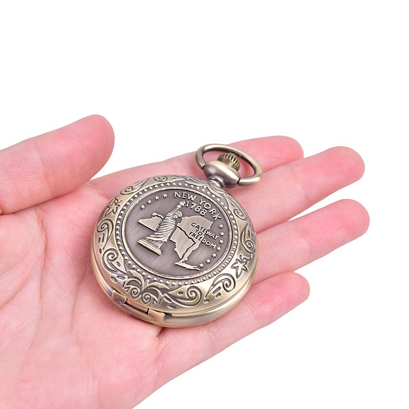 Vintage Bronze Compass Pocket Watch Retro Pocket Watch Compass Zinc Alloy Camping Accessaries