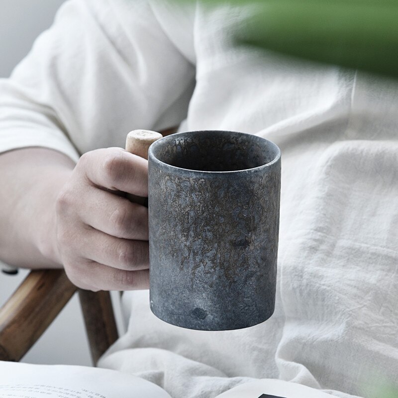 Taza de cerámica vintage de estilo japonés, vaso de café con esmalte de óxido para té, leche y cerveza con acabado de madera, recipiente de agua con asa, artículos para beber en el hogar y la oficina