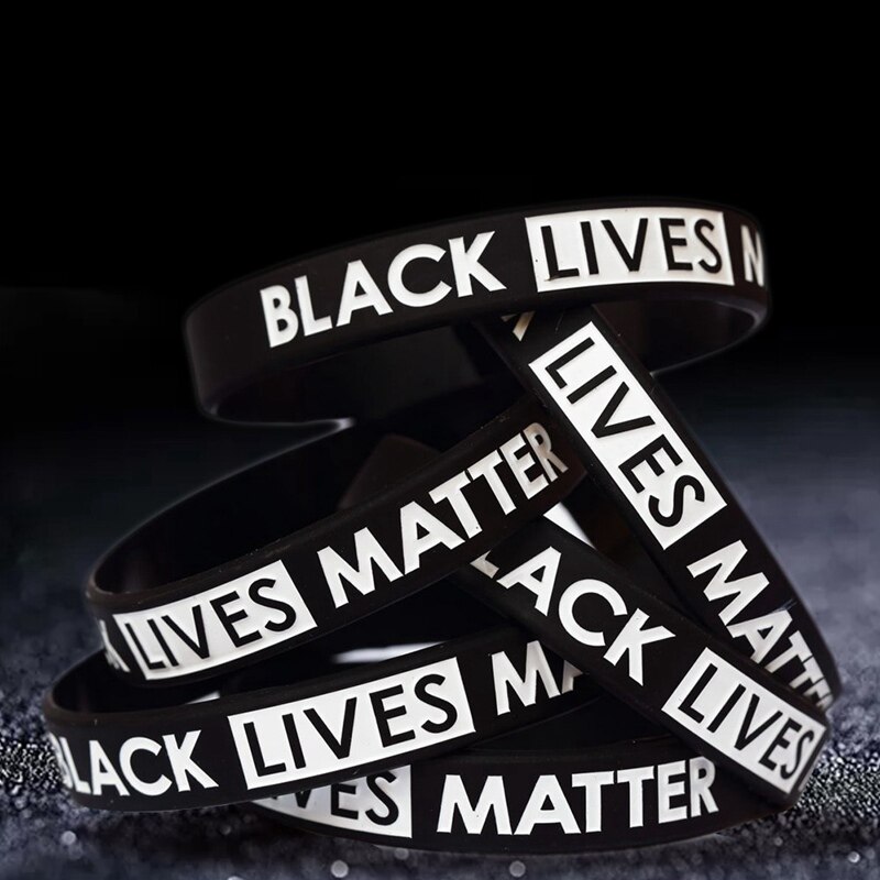 1Pcs Black Silicone Rubber Armband & Armbanden Voor Mannen Vrouwen Naam Zwart Leven Kwestie Siliconen Polsbandje