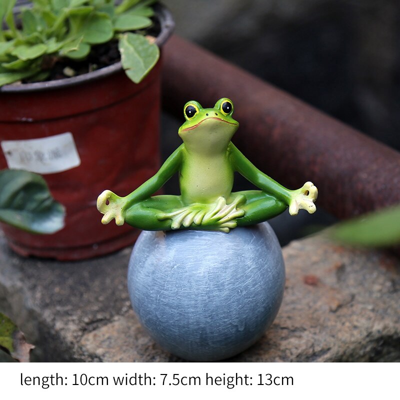 Garden Frog Statue Resin Cute Animal Frog Sculpture Home Desk Ornament Outdoor Garden Yard Grass Plant Decoration: yoga a