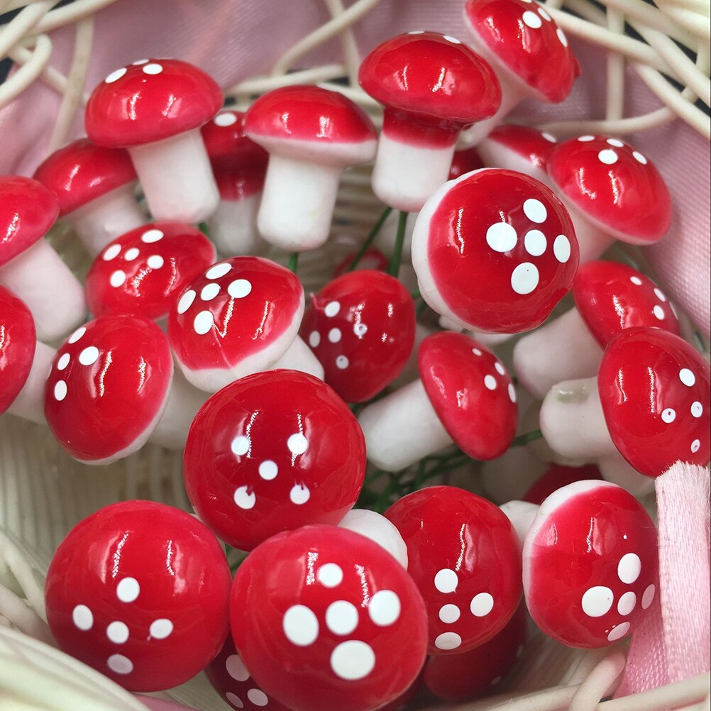 30Pcs/set 2cm Artificial Mini Mushroom Miniatures Fairy Garden Moss Terrarium Resin Crafts Decorations Stakes Craft For Home