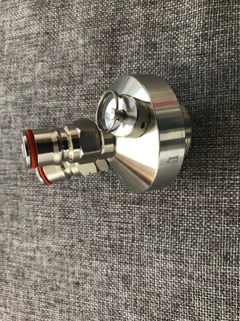 304 Stainless Steel Mini Keg Tap Dispenser with 12'' beer hose for Mini Craft Beer Growler Homebrew Spear