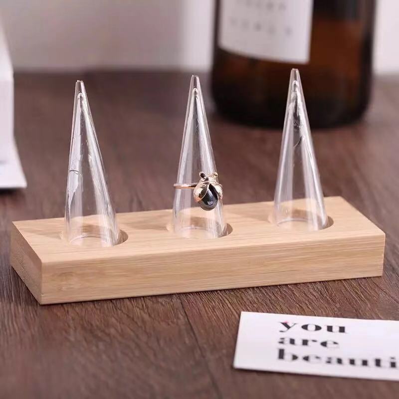 Natural Wood Cone Shape Finger Ring Stand Jewelry Display Holder Showcase Display Stands Rings Bracelet Jewelry Tray: 3bits clear