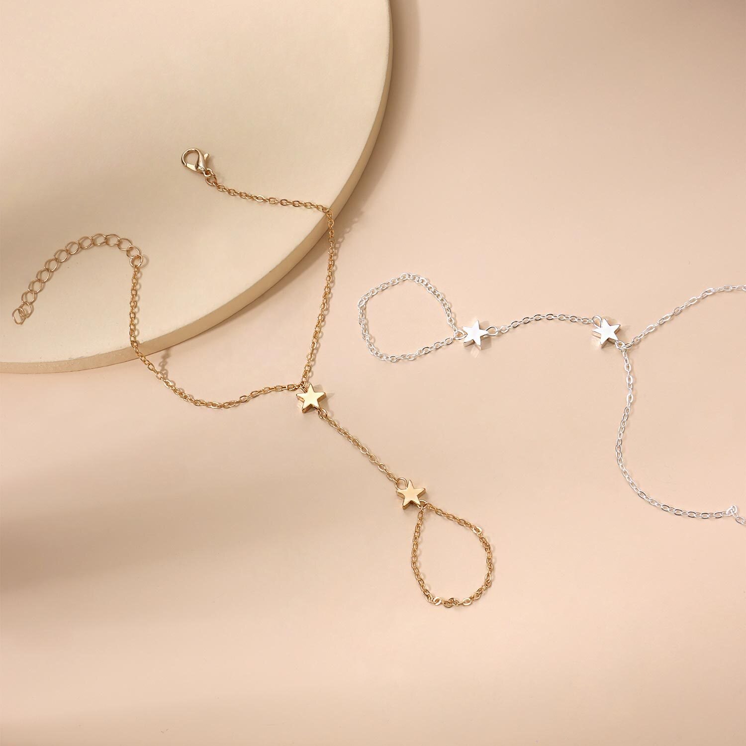 Bracciale a catena con ciondolo a stella semplice Link collegato braccialetti ad anello largo in metallo dorato per gioielli da donna con cinturino a mano